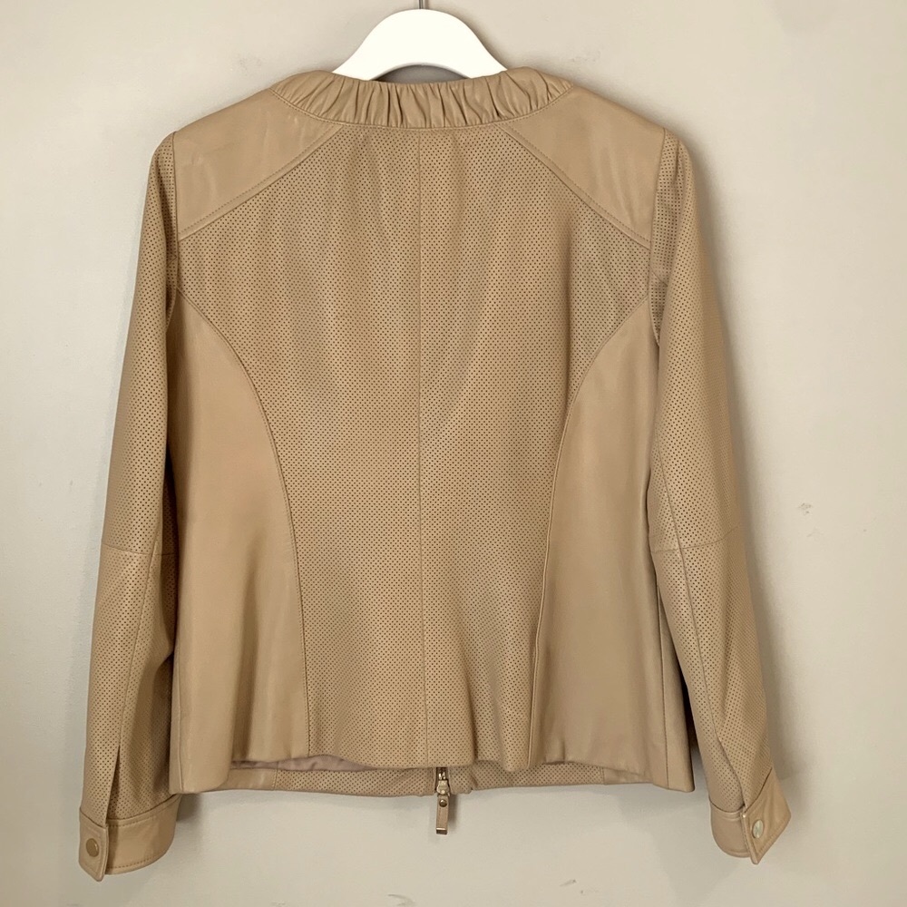 Luisa Spagnoli size 46 fine leather jacket - Picture 9 of 15